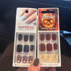 Set of two impress press on nails in “Gen X” and “ Bright as a Feather”